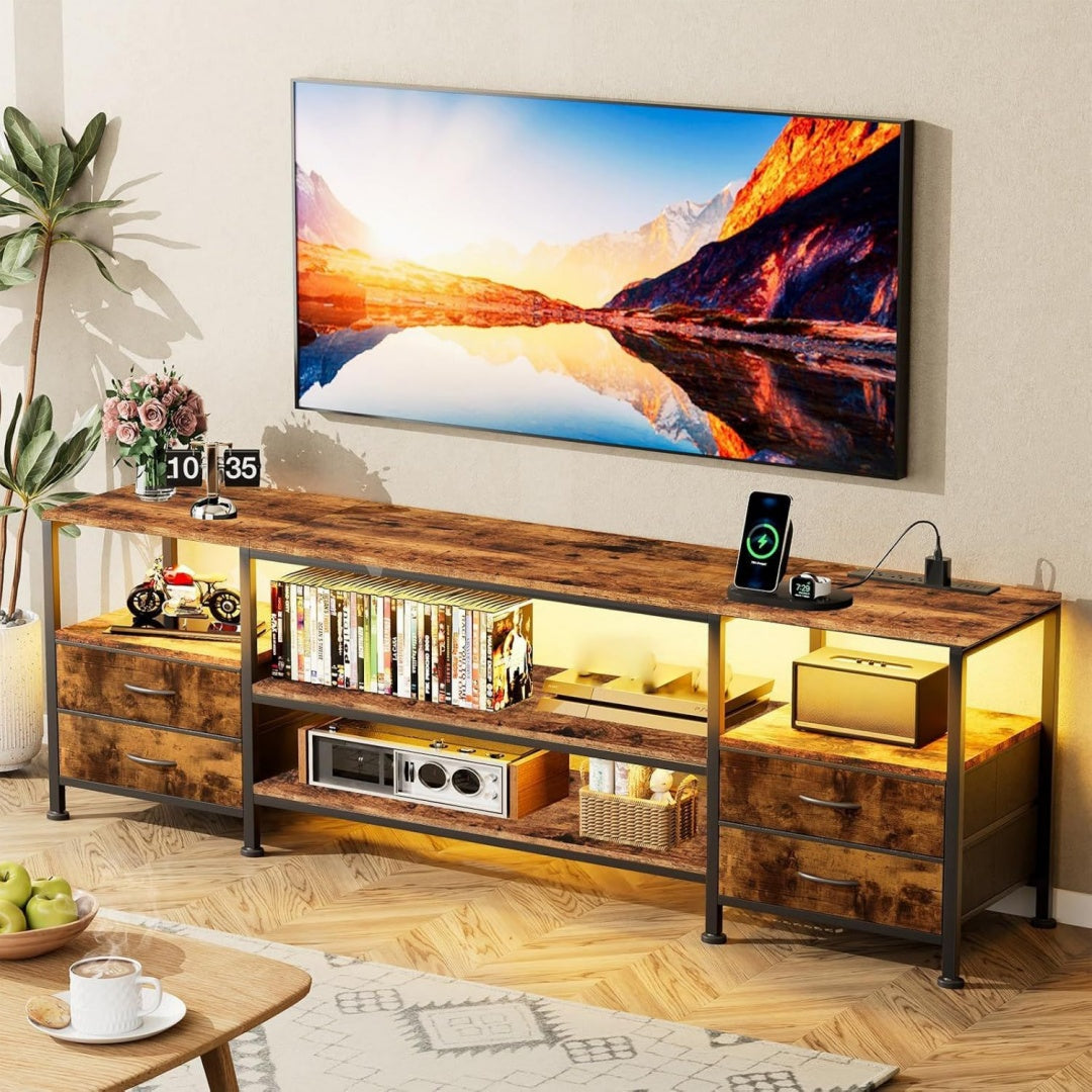Meuble TV creme 4 tiroirs finition rustique pratique